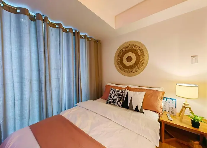 Citispace 1br Condotel At Azure Urban Near Airport #az02a *