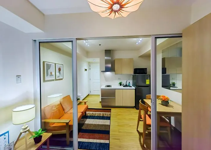 Citispace 1br Condotel At Azure Urban Near Airport #az02a *