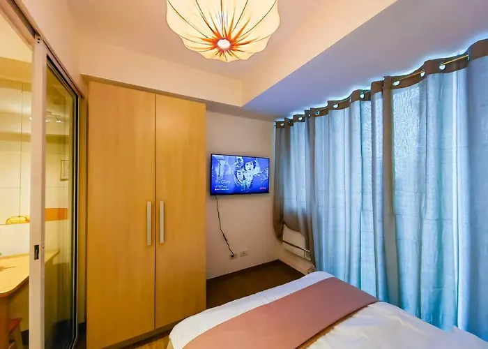 Citispace 1br Condotel At Azure Urban Near Airport #az02a